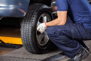 5 Signs Your Tires Need to Be Replaced in Lemon Squad